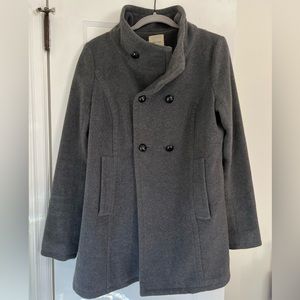 Super cute heathered gray pea oat! Barely worn! 🩶